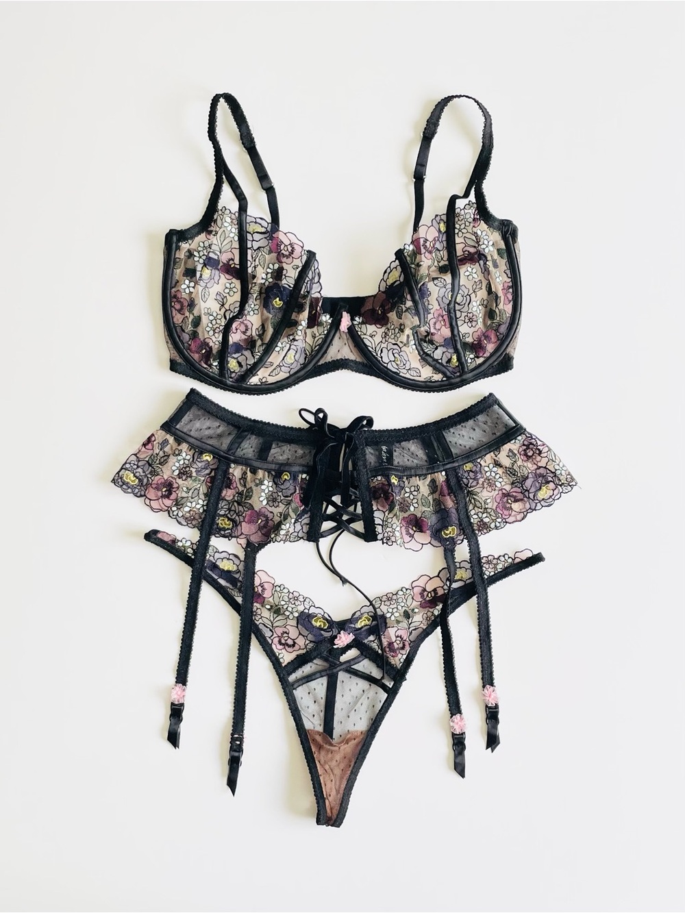 NWOT For Love & Lemons 38DD XL 3PCS Clara floral embroidered bra lingerie set